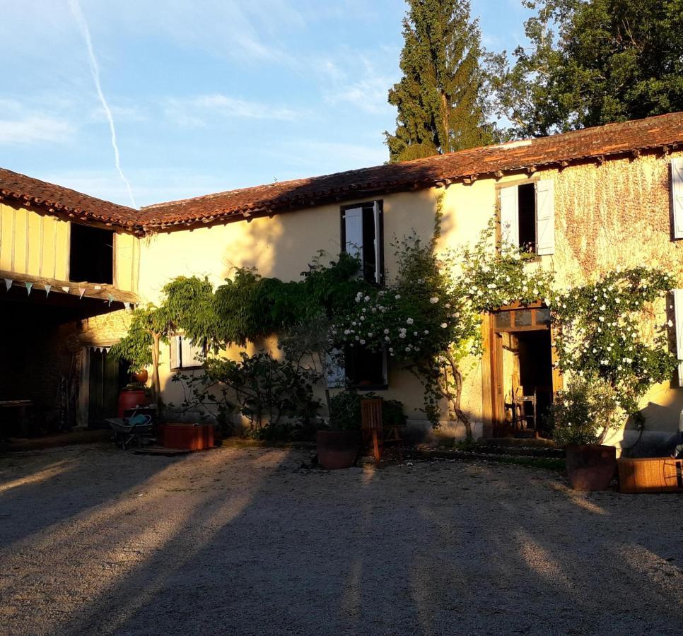 Bed and Breakfast Maison et Jardin Talinou à Montastruc  Extérieur photo